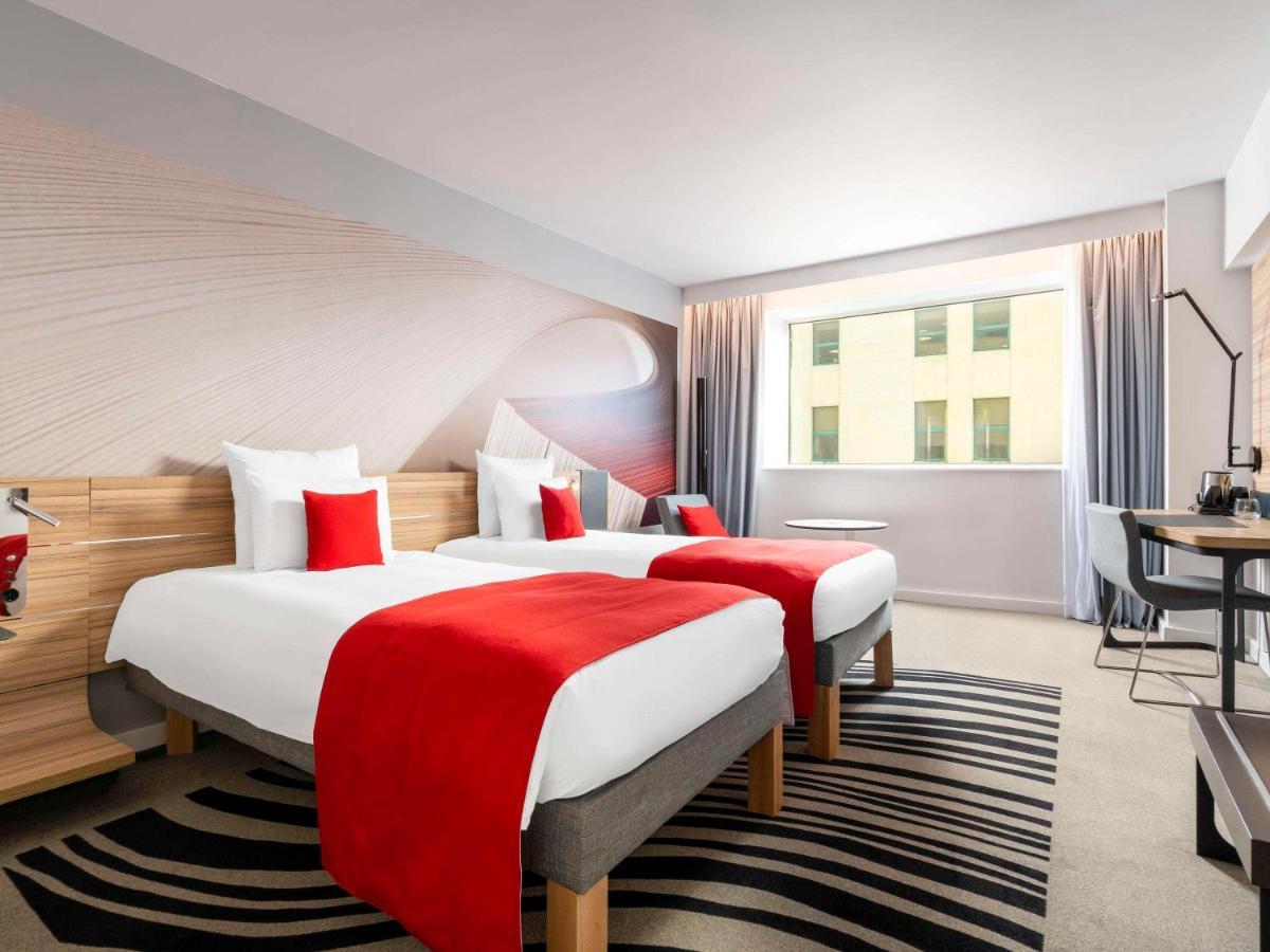 Novotel Centre Hotel 4*