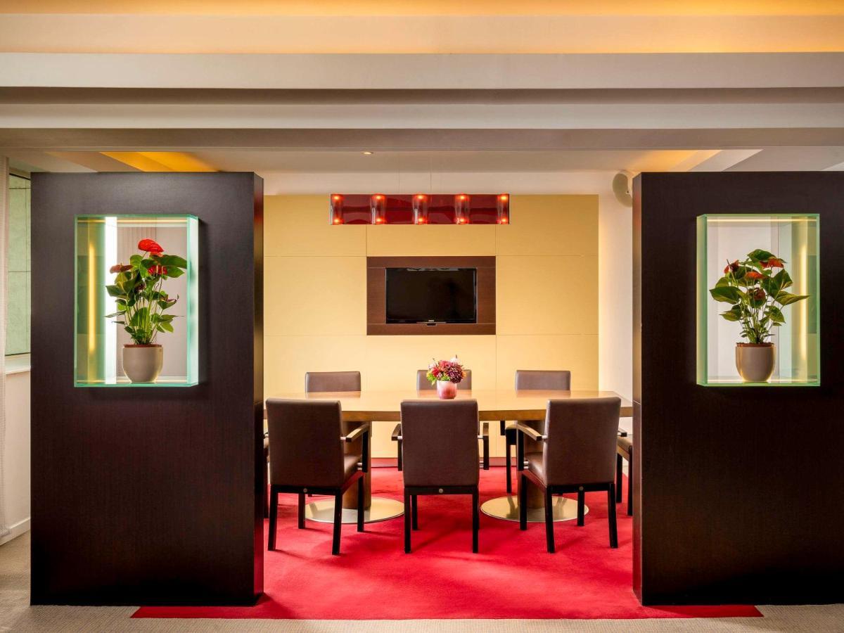Novotel Centre Hotel